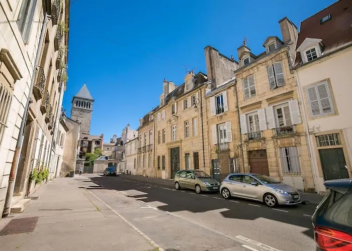 Le St Nicolas Au Coeur Du Centre Historique アパート *